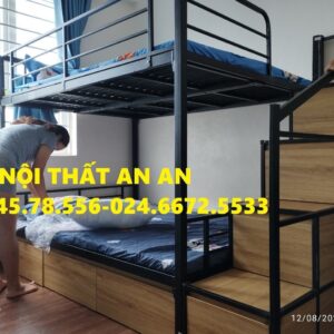 giường tầng sắt bậc thang gỗ dùng cho cả dia đình